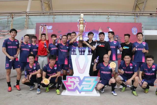 都挺准！考德威尔8中5&克利福德8中4 两人合计砍下28分